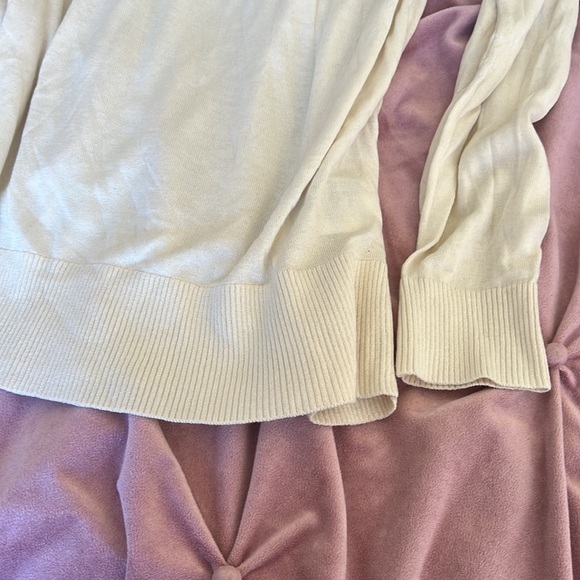 Turtleneck - Picture 3 of 3